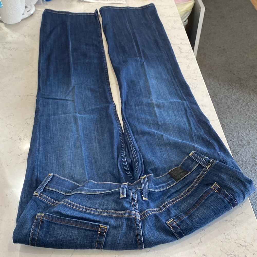 Lucky Jeans ๐ - Picture 4 of 9